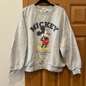Mickey Mouse H & M sweatshirt